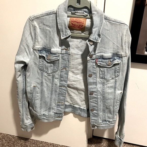 Levi Light Wash Denim Jacket - Picture 1 of 4